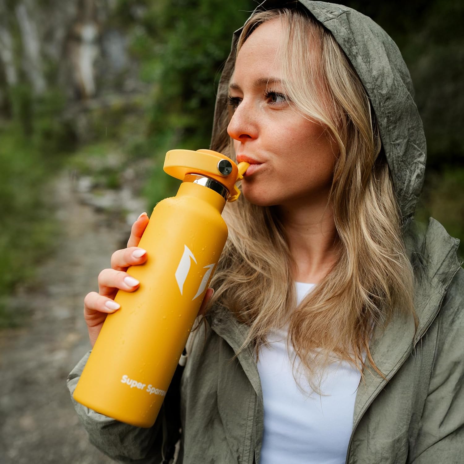 Sparrow Insulated Water Bottle Kids 500ml Metal Drinks Bottle with Straw for sale on BNS